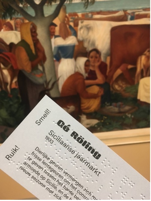 Geurkaart bij Siciliaanse jaarmarkt (1933) van Gé Roling in Dwarsverbanden in Van Abbemuseum - CC Lisa Van Raemdonck (2022)