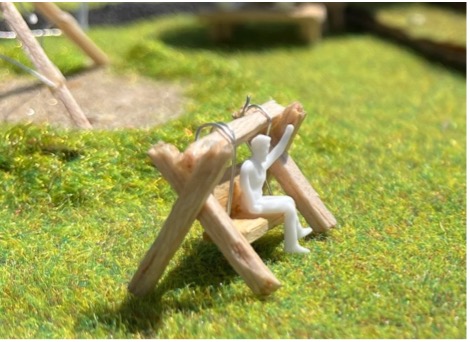 Schommelbank vanop de maquette