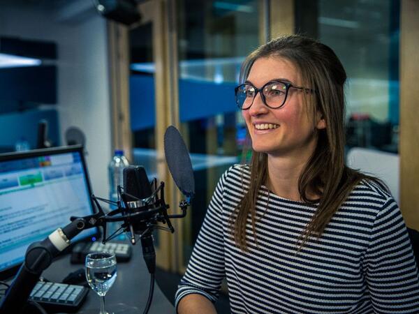Scriptieprijsfinaliste Annelien Coppieters op Radio 1